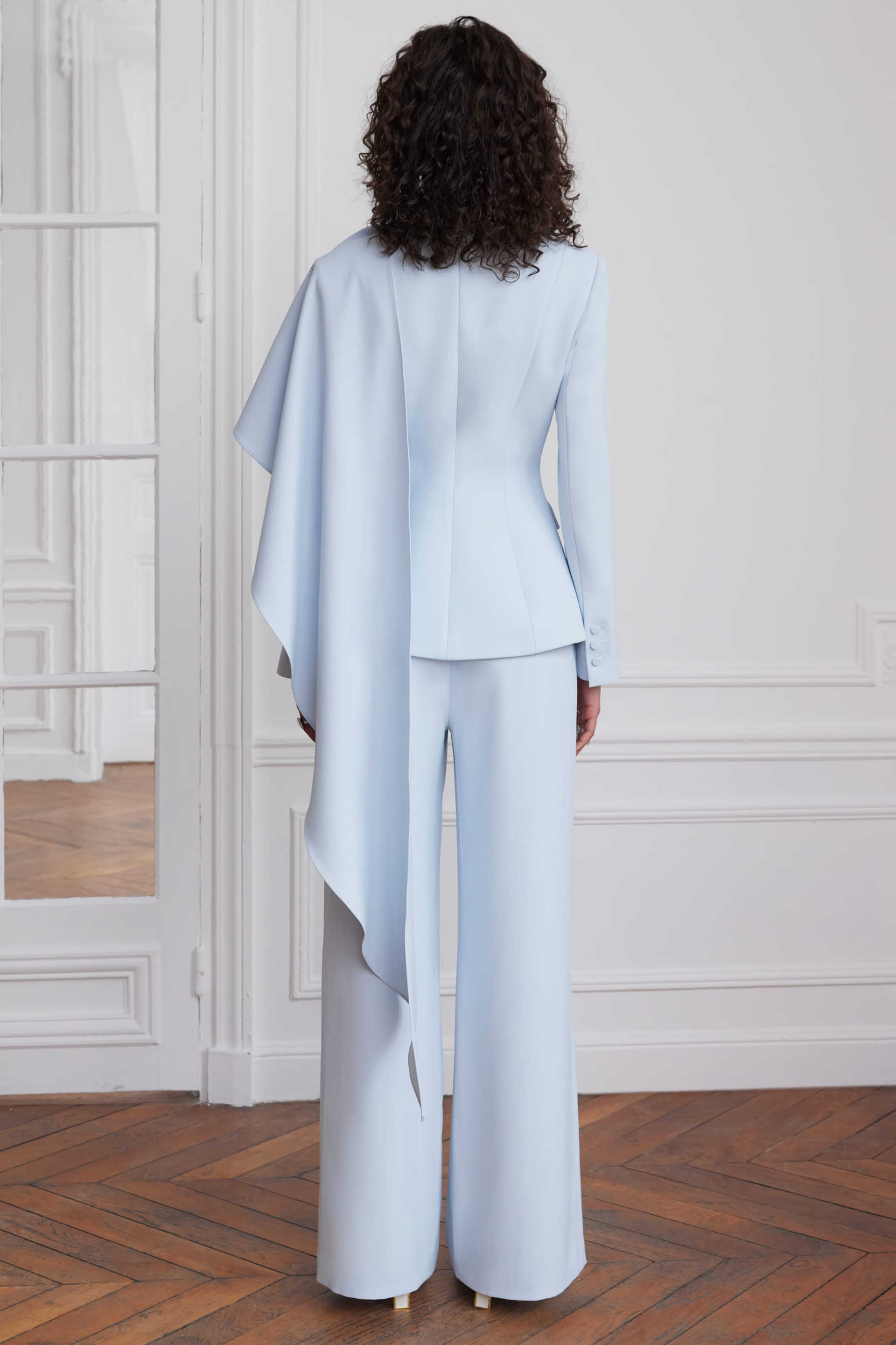 Uniek Ontworpen Damespakken 2- - Unique Women'S Formal Wear recensie en prijs